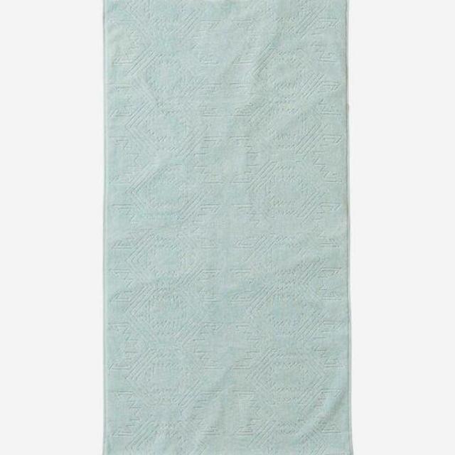 WHITE SANDS BATH TOWEL