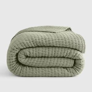 European Linen Cotton Stitch Quilt in Willowleaf