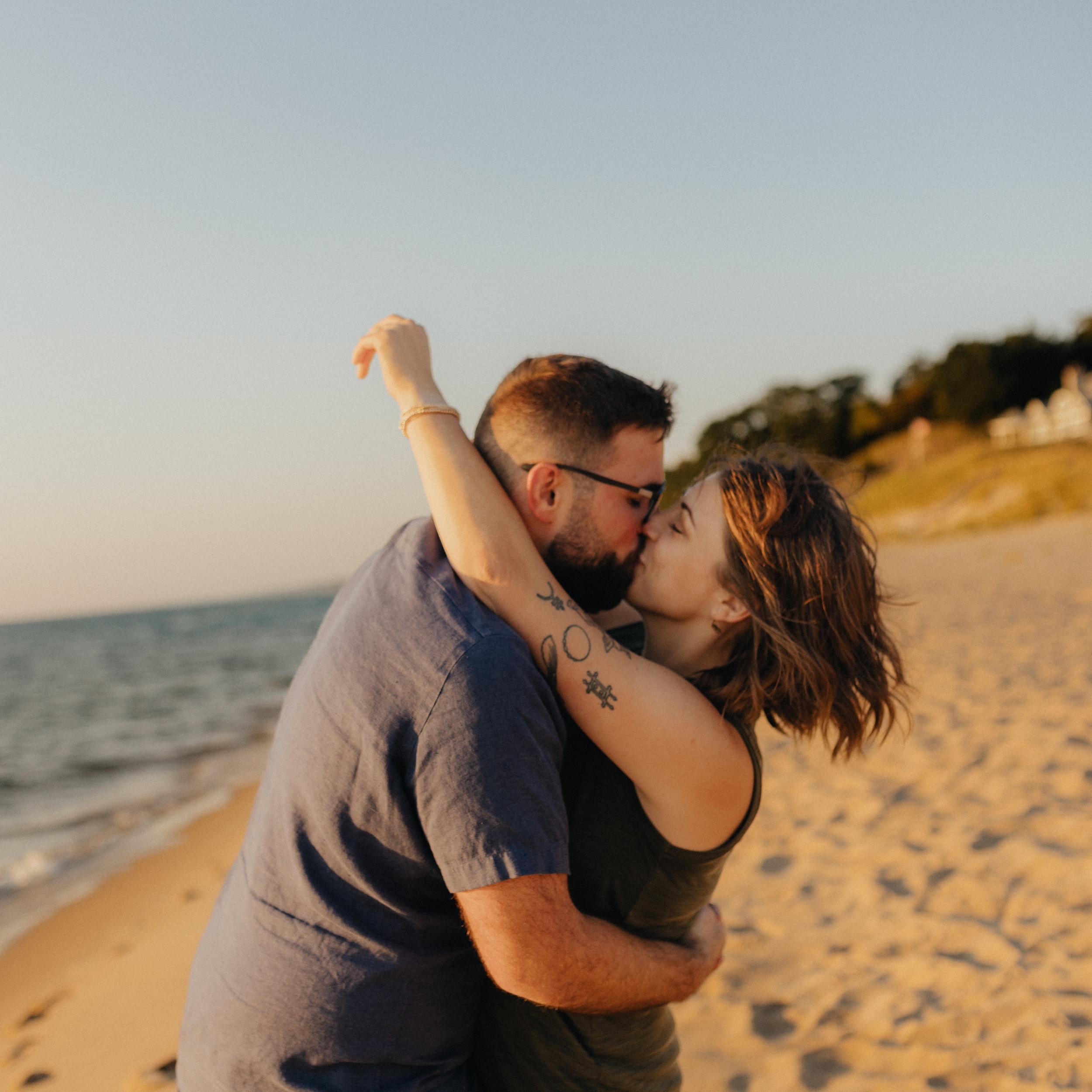 Honeymoonin'