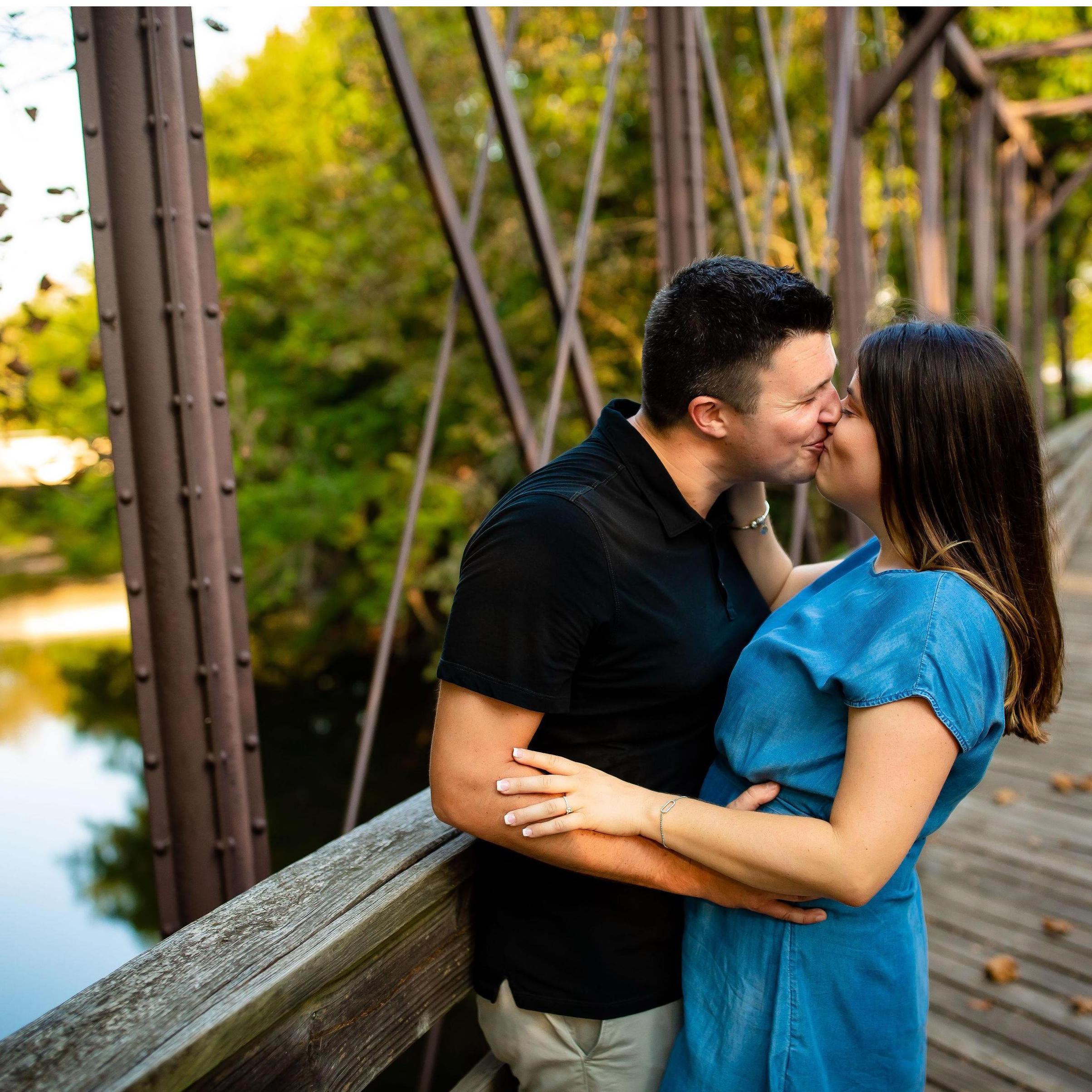 Engagement Pictures with Right Start Photography
Phoenixville, PA