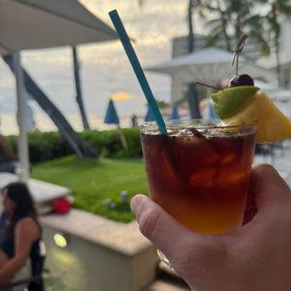 Honeymoon Fund in Hawaii (hotel, activities, dinners)
