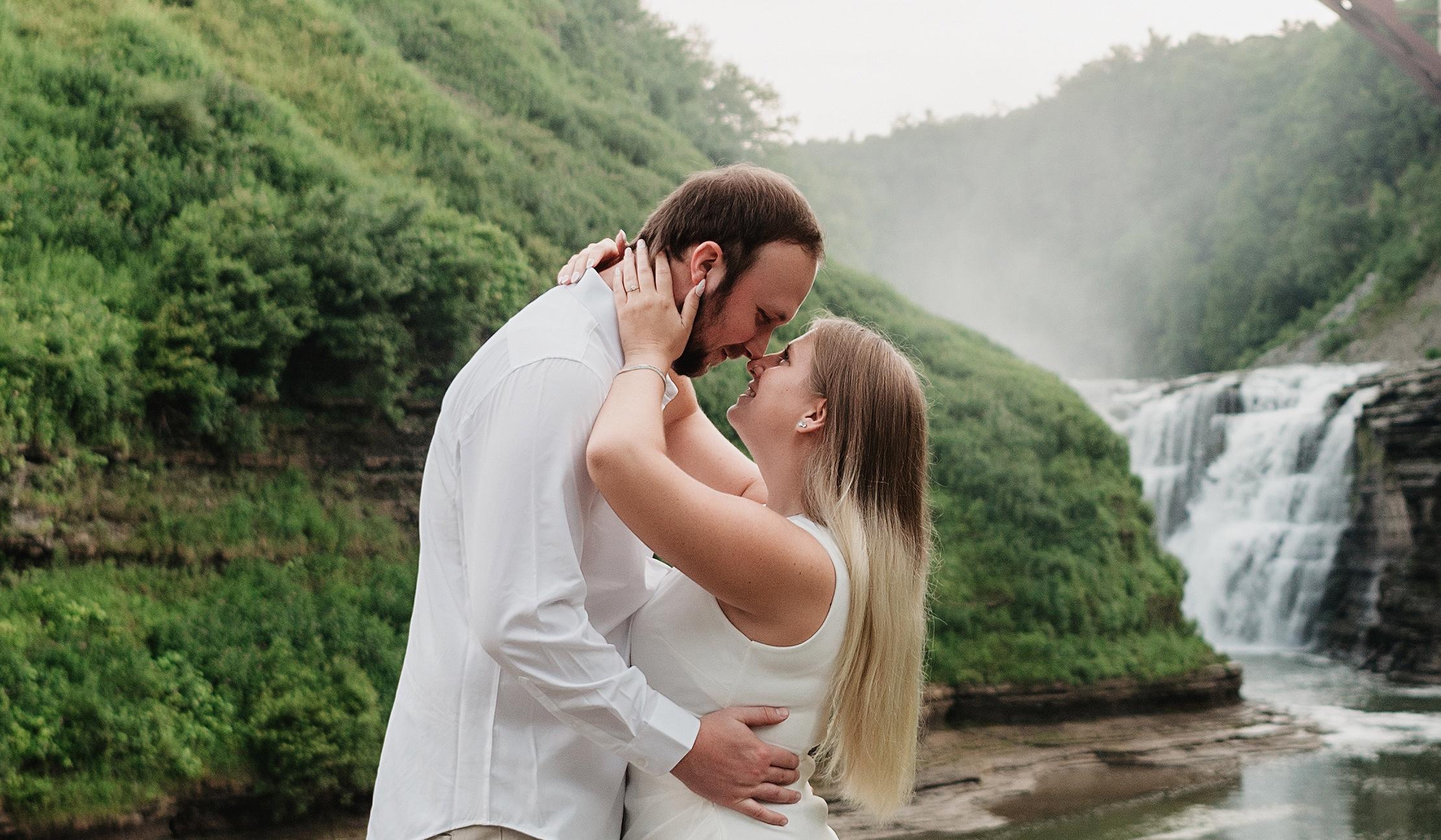 The Wedding Website of Taylor Miller and Kenneth Howe