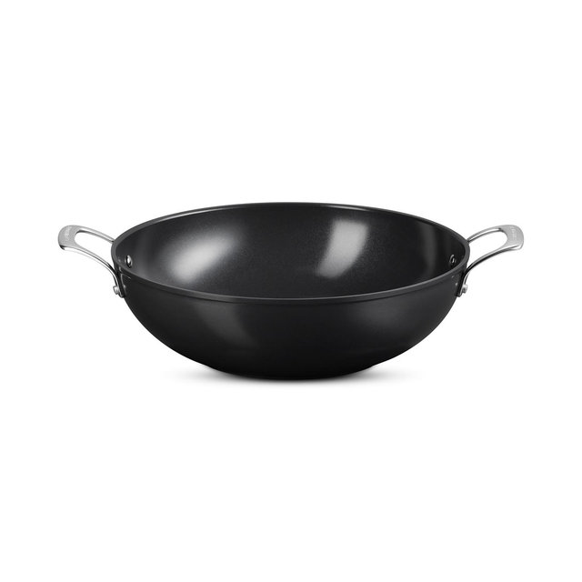 Le Creuset Essential Non-Stick Ceramic Wok, 6.3-Quarts