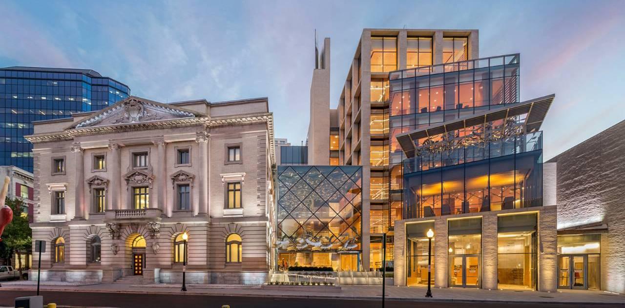 The Wedding Website of Dominique Daye and Jonathan Avery