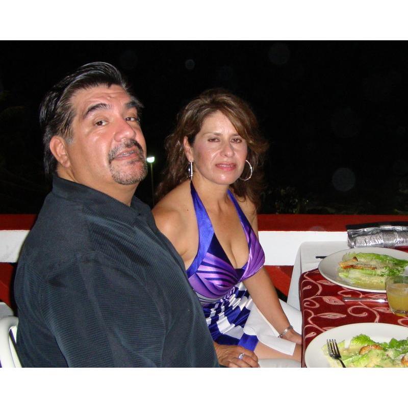 Having dinner at the diving cliffs of Acapulco. Brian is eating Mexican food... odd wouldn't you say?