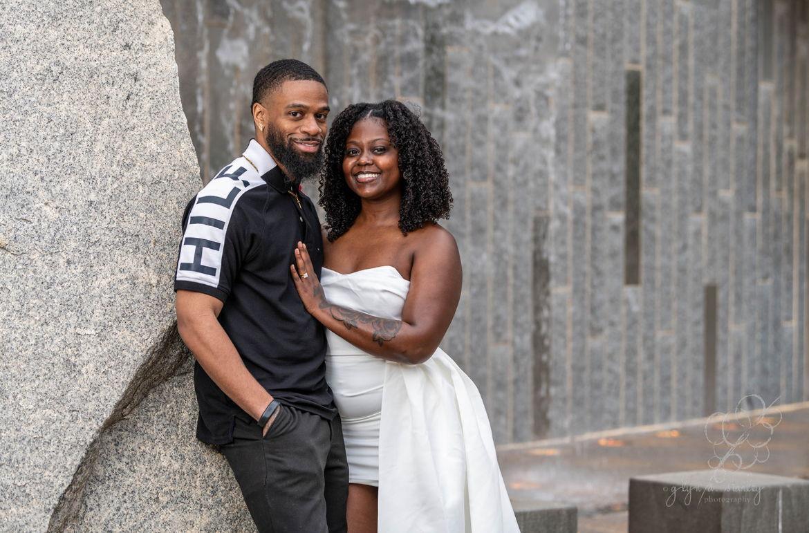 The Wedding Website of Isaana Strong and Antonio Crosby