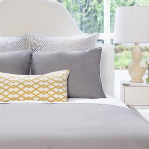 The Hayes Nova English Grey