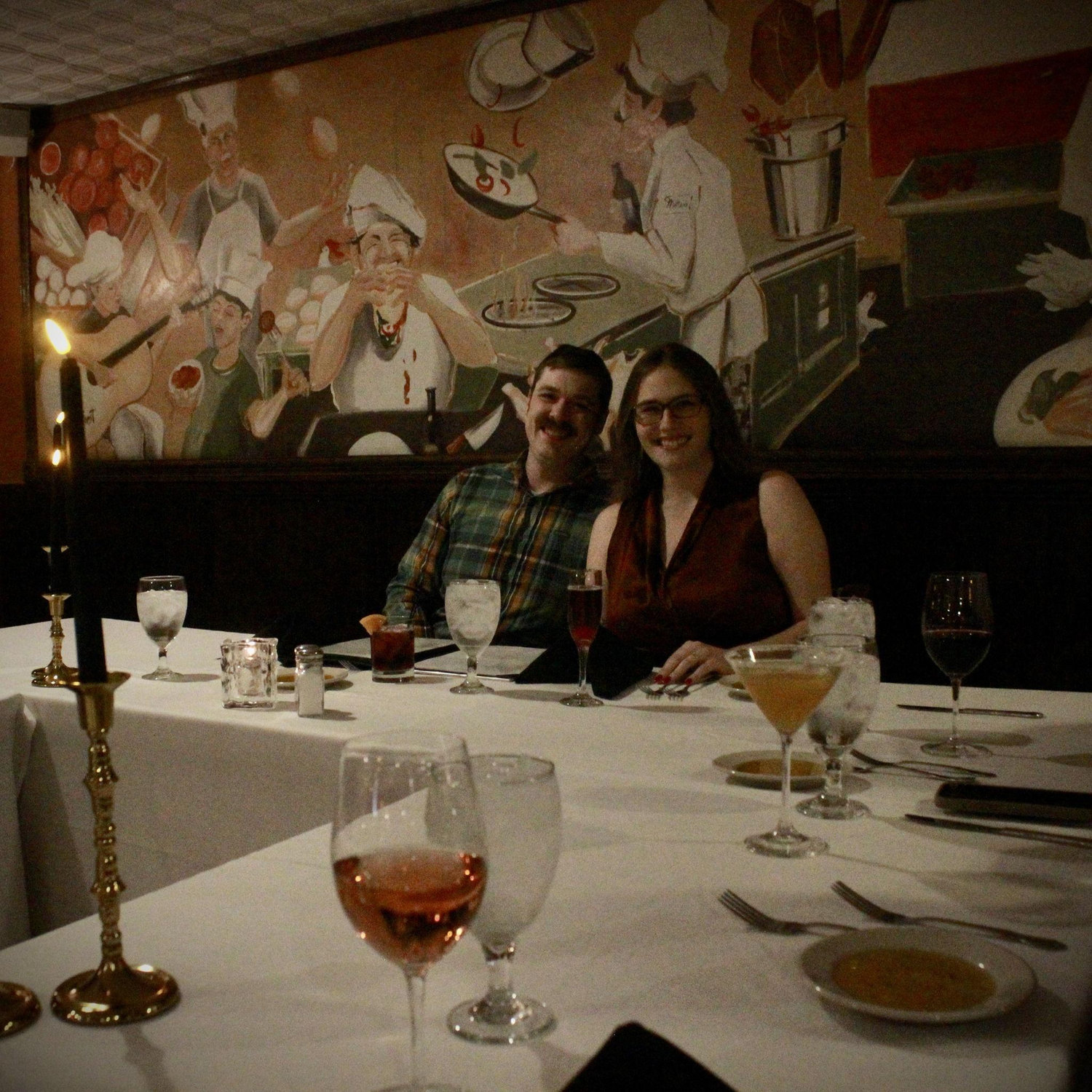 After the engagement, everyone celebrated with a delicious Italian meal at Matteo’s in downtown Noblesville.