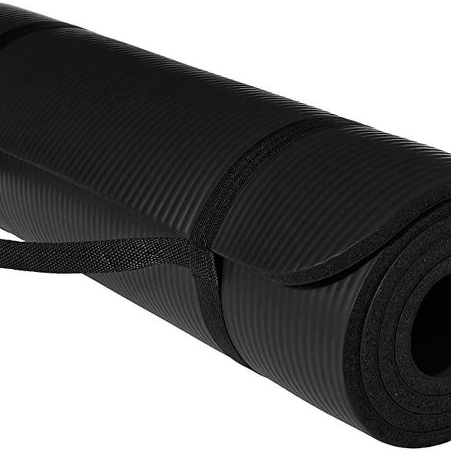 AmazonBasics 1/2-Inch Extra Thick Exercise Yoga Mat