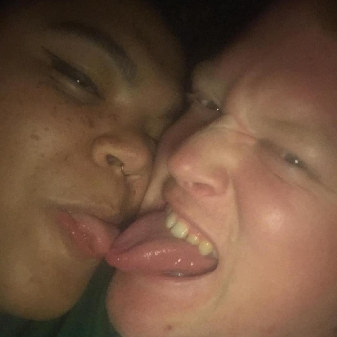 Steven: "Put your tongue on mine and look disgusted" 
Jana: *can't stop laughing*