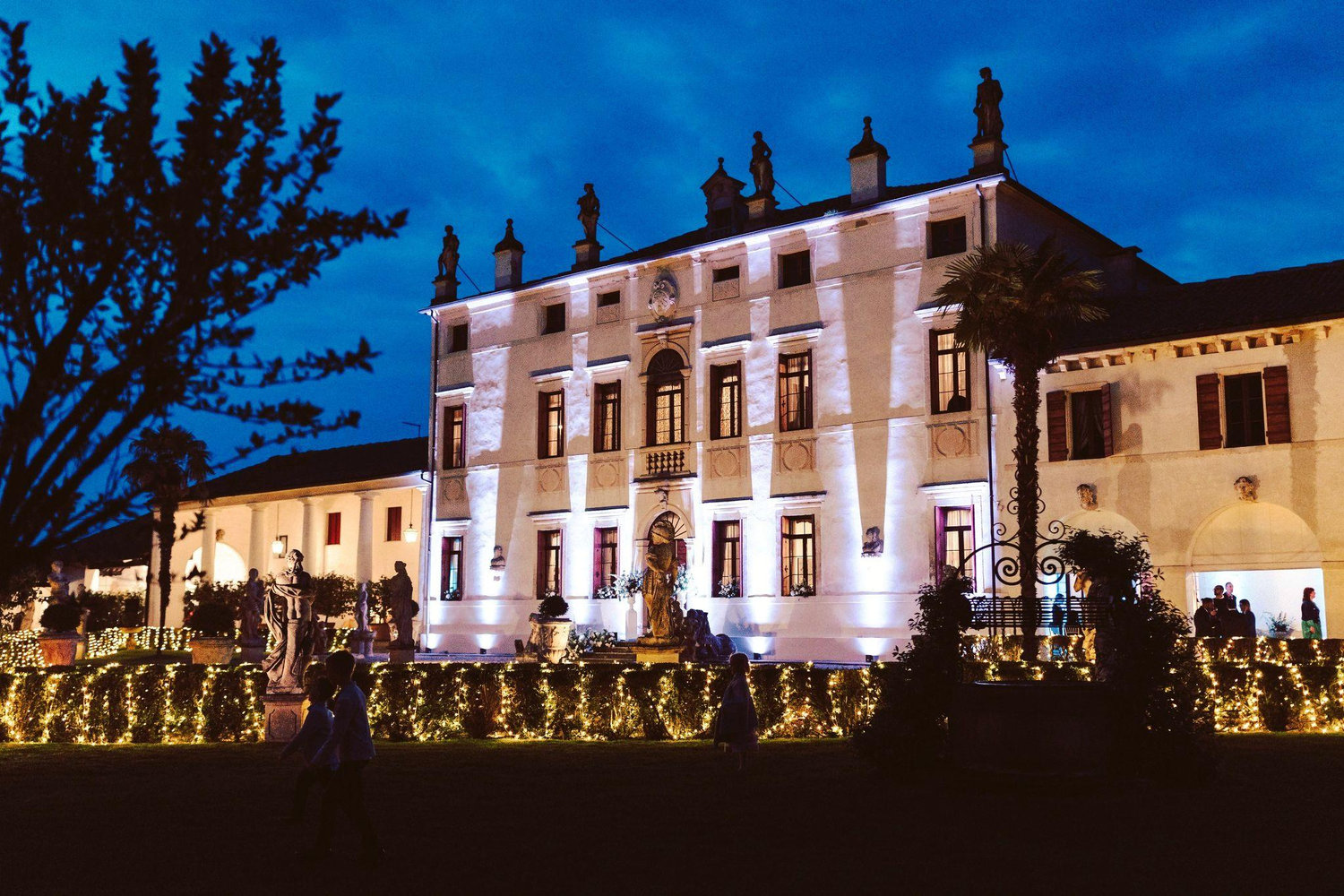 The Wedding Website of Ilhame KADDOURY and Andrea ANTONINI