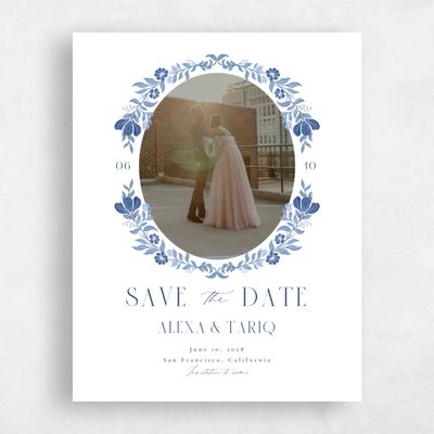 White Wedding Save the Date - Mirelia Photo