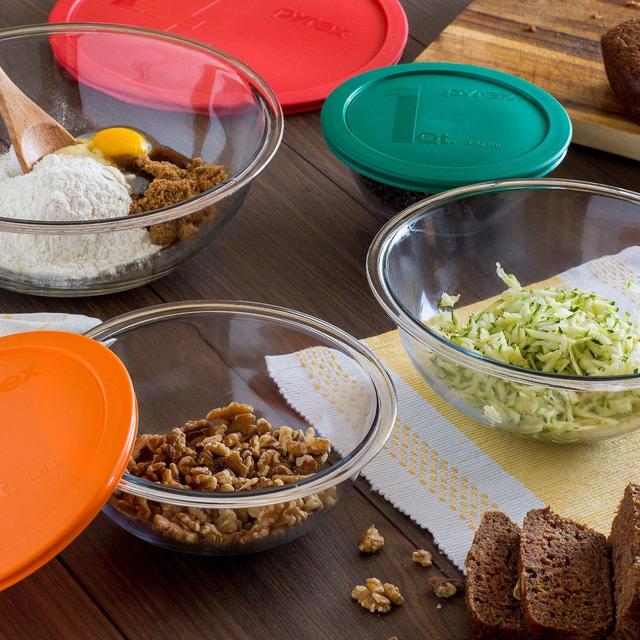 Pyrex 8-Piece Smart Essentials Mixing Bowl Set