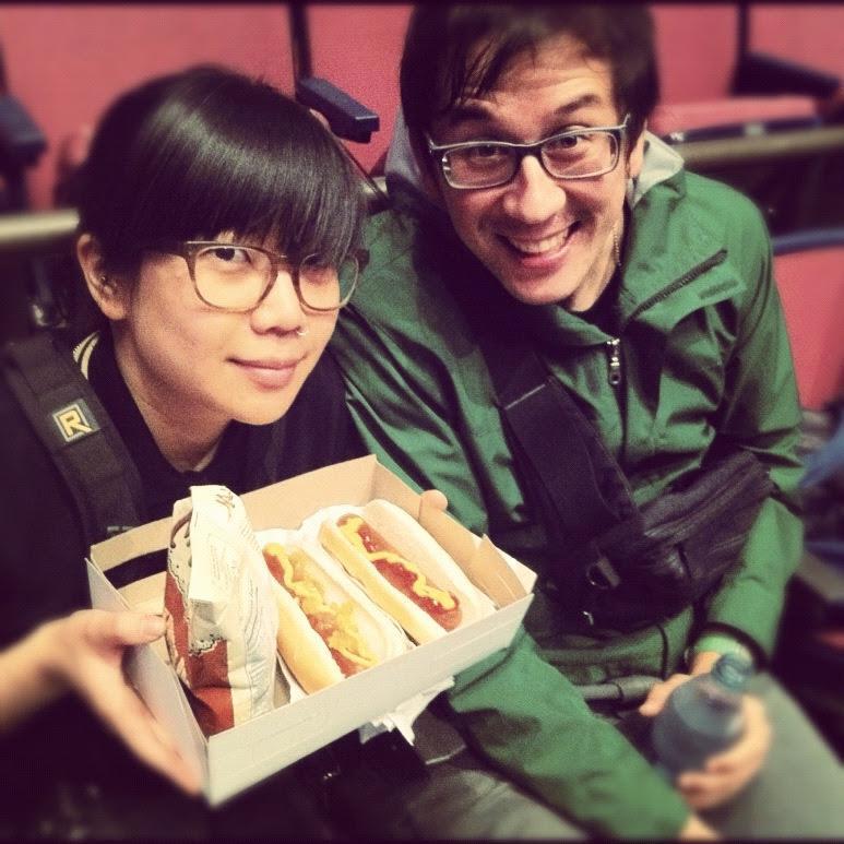 hot dogs are cakes with meat in the them