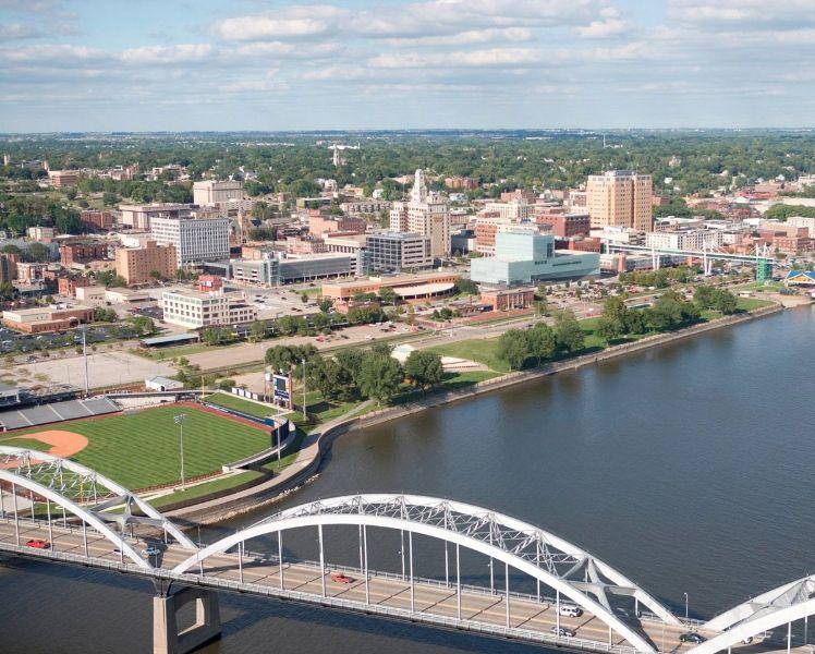 The Wedding Website of Erin Heflin and Isaac O’Gara