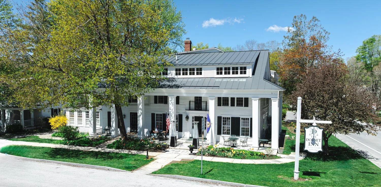 The Wedding Website of Caitlyn Arnold and Marcus Carlson