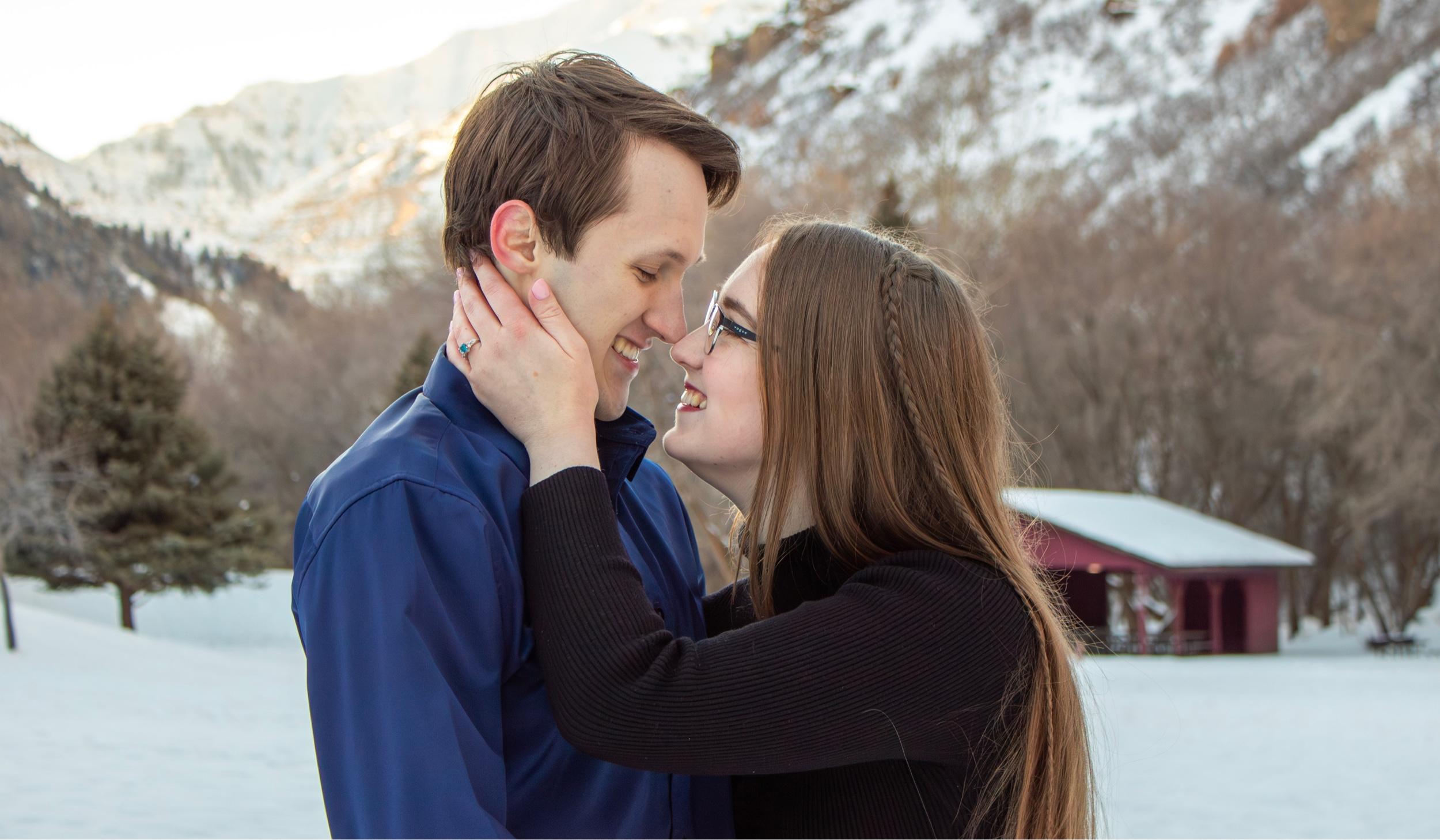 The Wedding Website of AnnaLee Clarke and Dennis Holdaway II