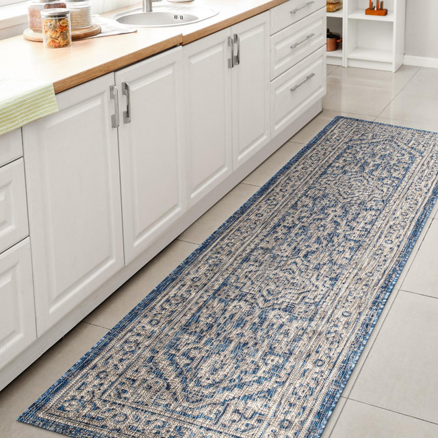 JONATHAN Y Sinjuri Medallion Textured Weave Navy/Gray 2 ft. x 8 ft. Indoor/Outdoor Runner Rug, Non-Shedding, Easy-Clean