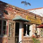Brick & Bell Cafe - La Jolla Shores