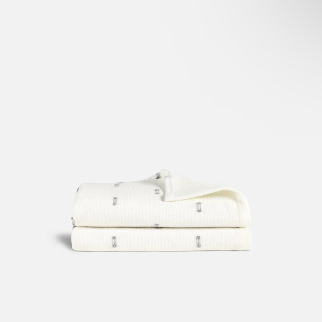 Dot Jacquard Fouta Guest Towels