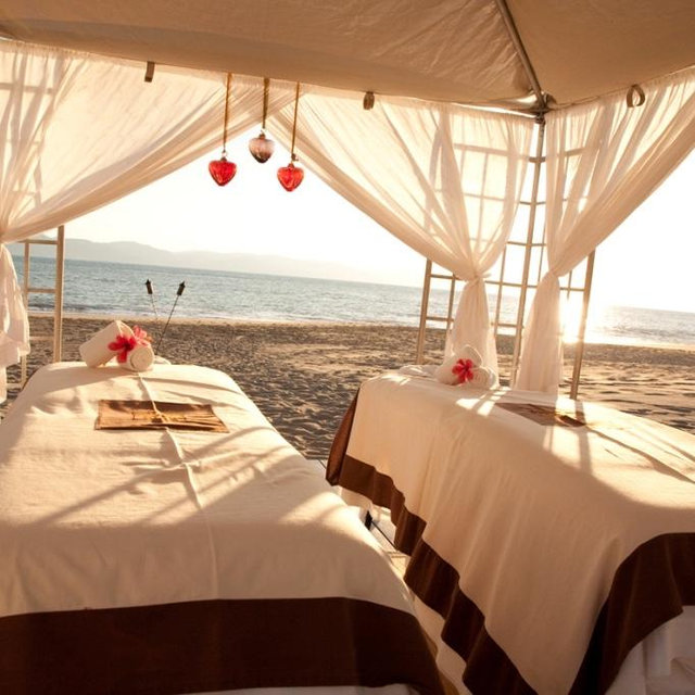 Honeymoon Couples Massage