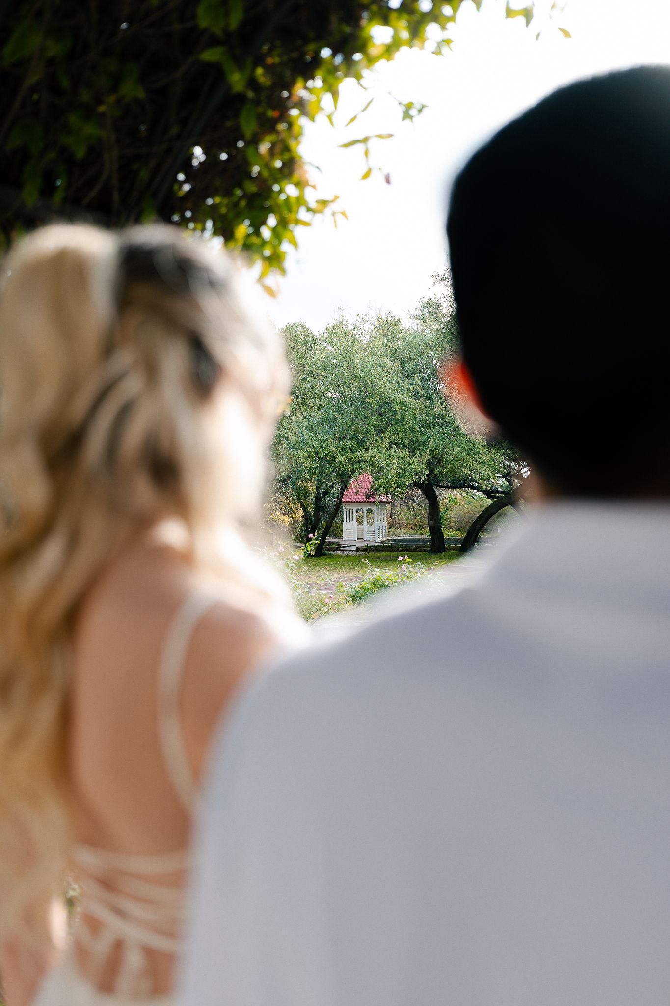 The Wedding Website of Helena Graham and Kenneth Leal