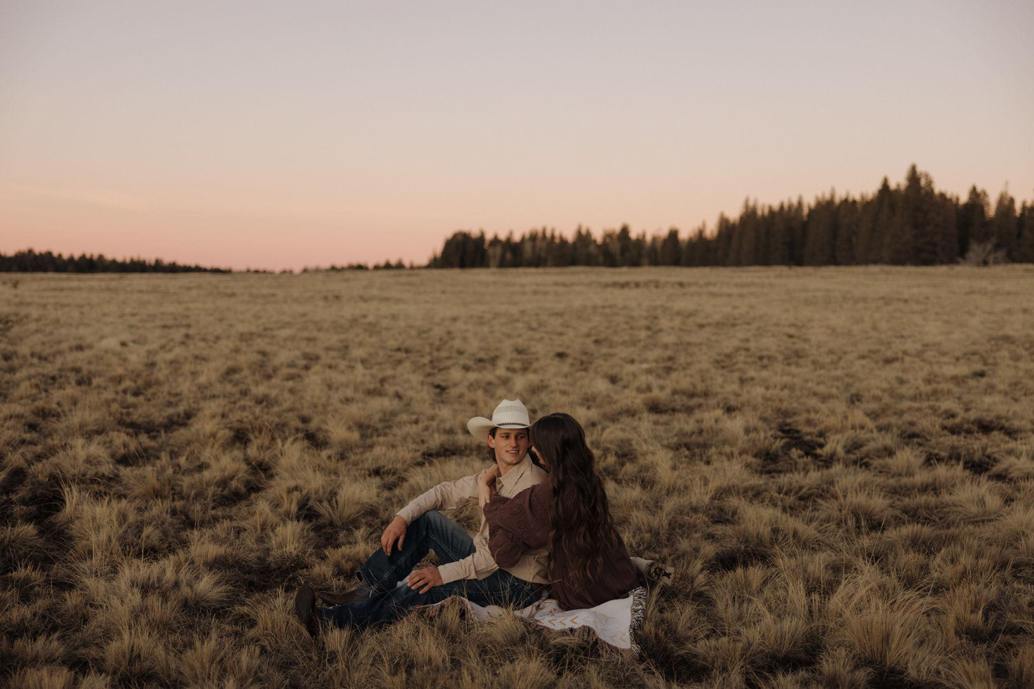 The Wedding Website of Amanda Carlson and Ely Ellsworth