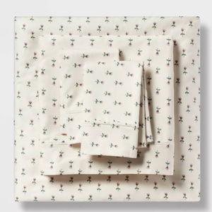 Printed Performance 400 Thread Count Sheet Set - Tulip Toss - King - Threshold™