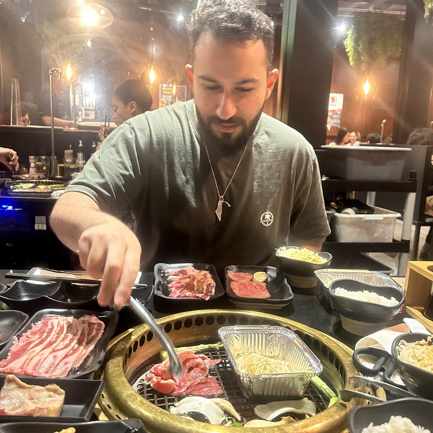 Even when eating outdoors, still got Omar cooking