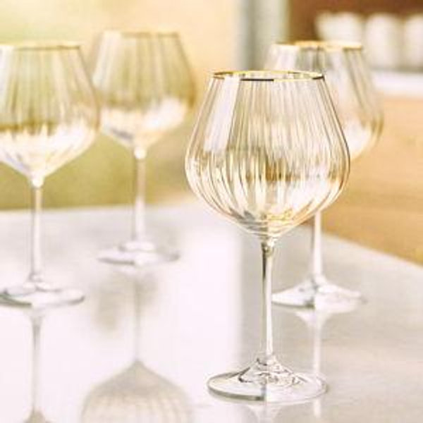 Waterfall Red Wine Glasses, Set of 4 in Honey