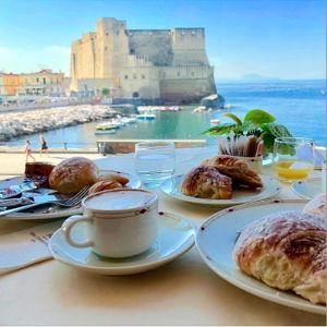 Brunch in Naples