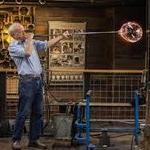 Simon Pearce Flagship Store, Restaurant, Bar + Glassblowing Workshop