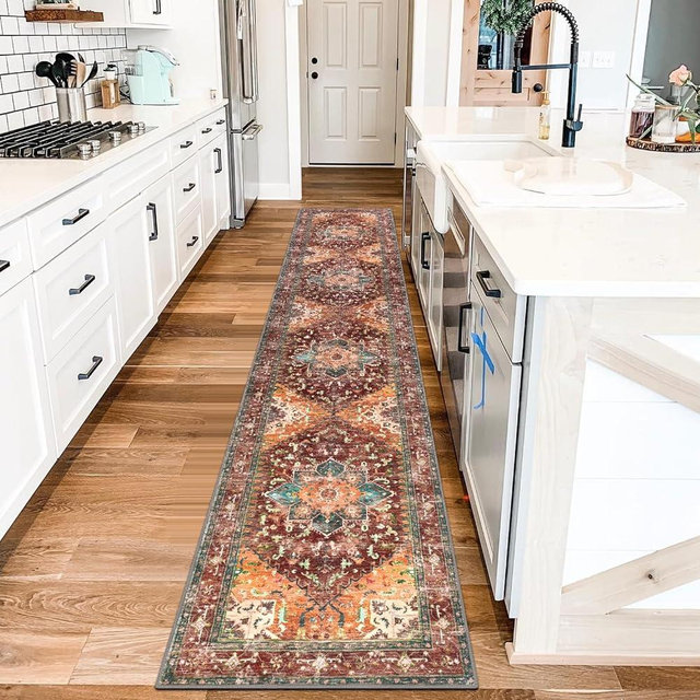 Yamaziot Washable Runner Rug, 2x10 Non-Slip Boho Vintage Hallway Rug Runner with Rubber Backing, Stain Resistant Distressed Carpet Runner for Bedroom, Kitchen, Laundry, Entrance