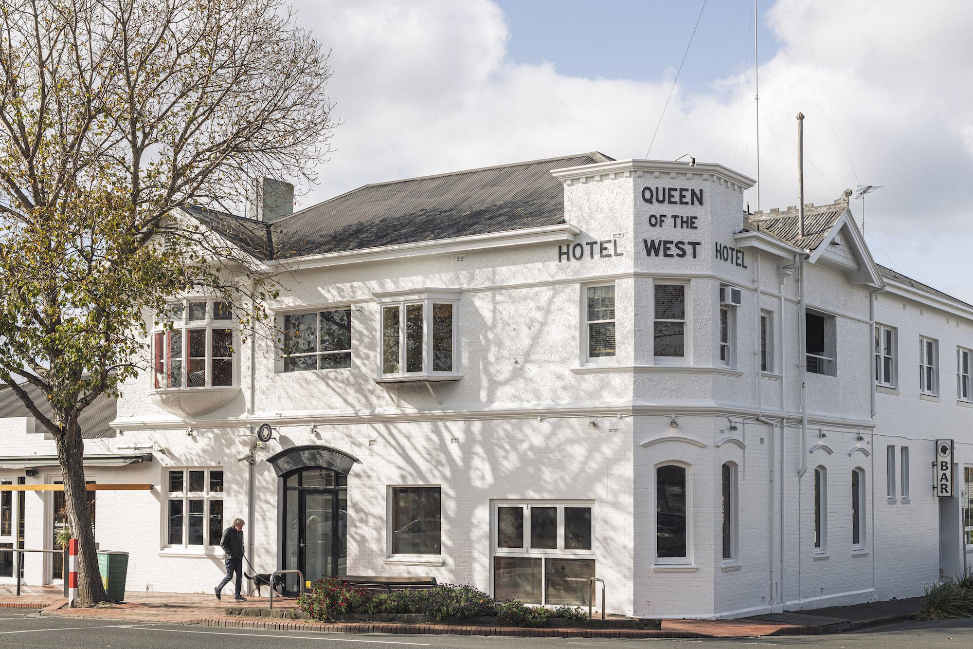 The Wedding Website of Darcy Lang and Emily Murfitt