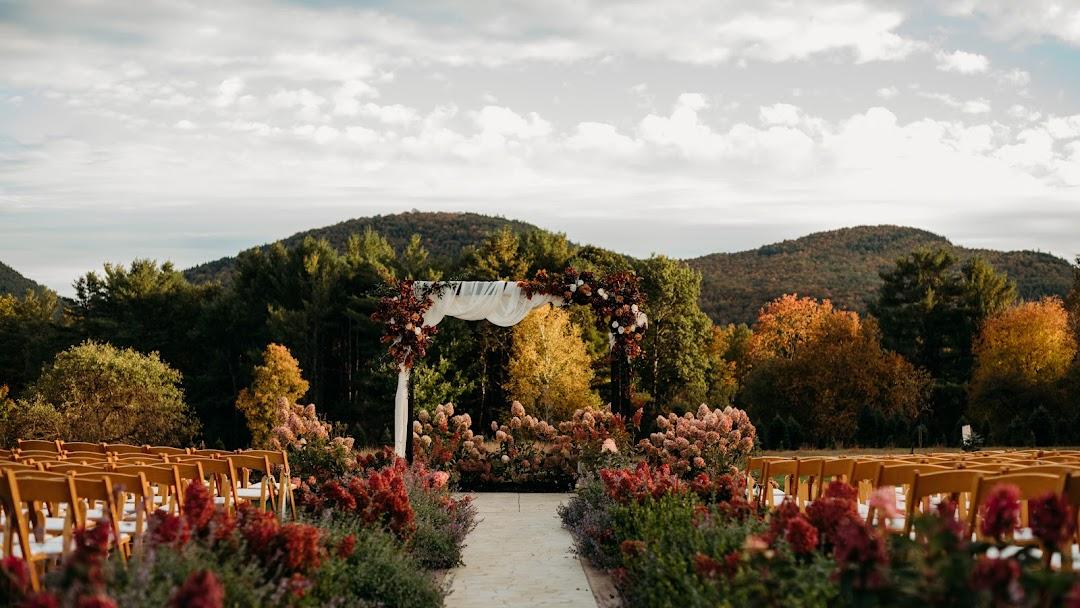 The Wedding Website of Drew Scimeca and Shea O'Connell