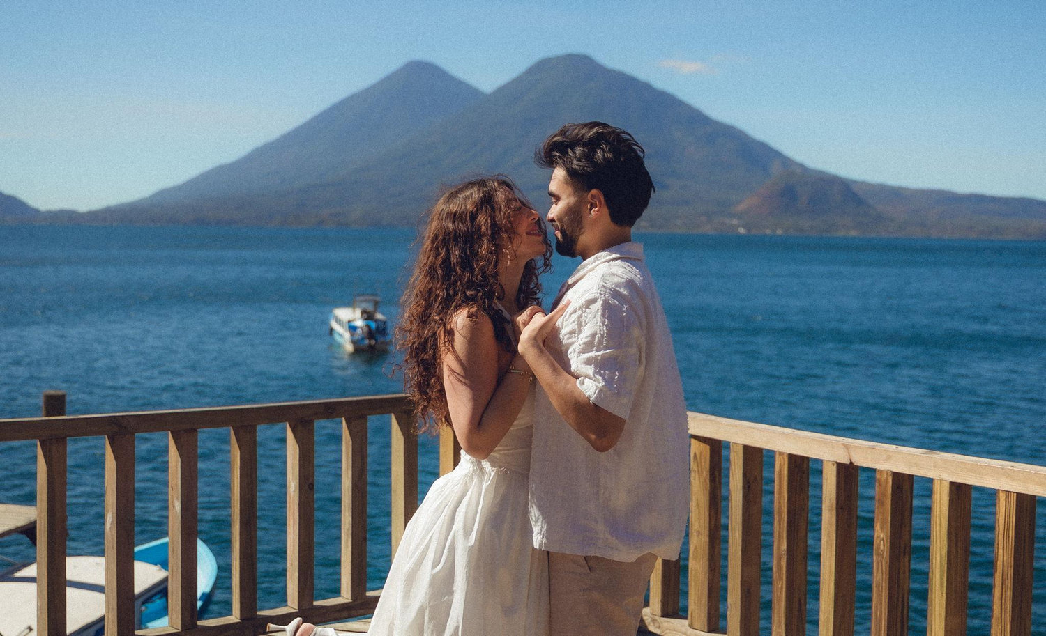 The Wedding Website of Luisa Samayoa and Sergio Perez