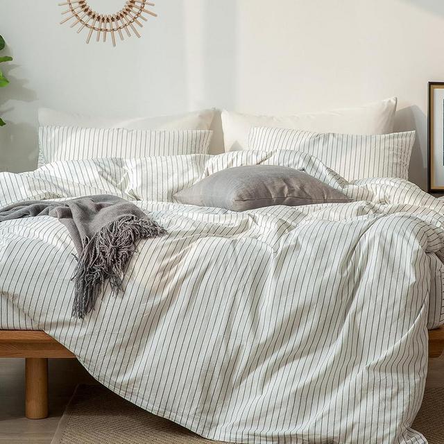 MooMee Bedding Duvet Cover Set 100% Washed Cotton Linen Like Textured Breathable Durable Soft Comfy (White Stripe, Oversized King)