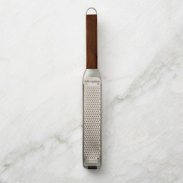 Microplane® Master Series Walnut-Handled Zester