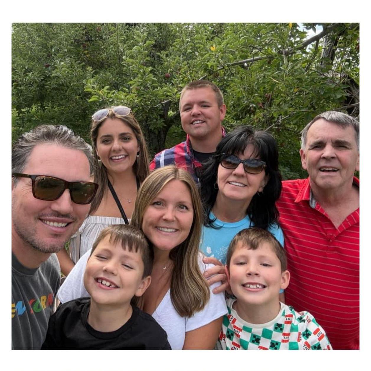Hot air balloon fest and apple picking weekend!