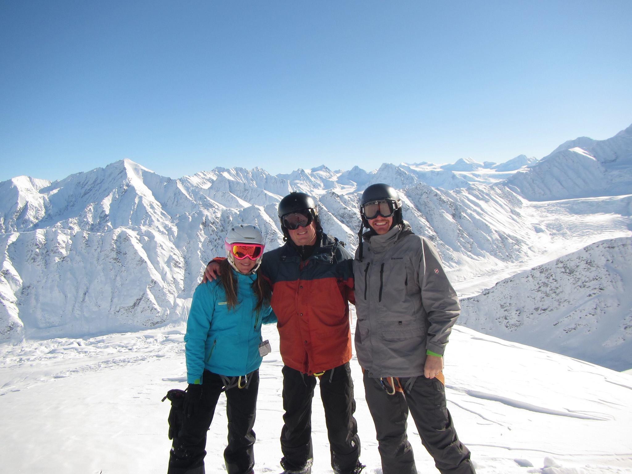 Jenny with her dad, Keith, and brother, Travis.