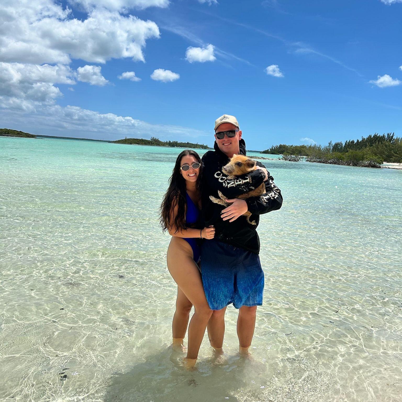 Swimming with the Bahama piggies!