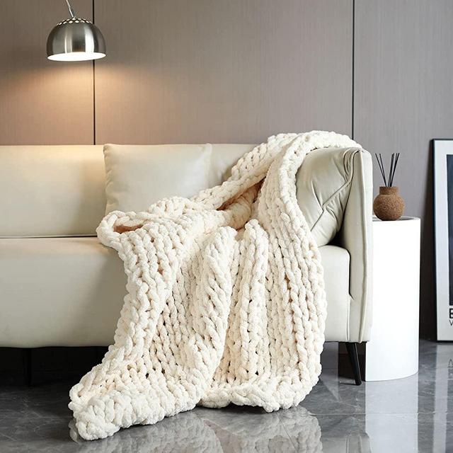 Victusphia Chunky Knit Blanket Throw Chenille Throw Blanket for Couch & Bed Home Fall Decor Large Soft Comfy Knitted Blankets & Throws Beige Cream Handmade 50"x60"
