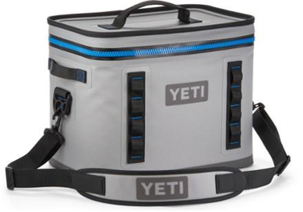 YETI   Hopper Flip 18 Soft Cooler