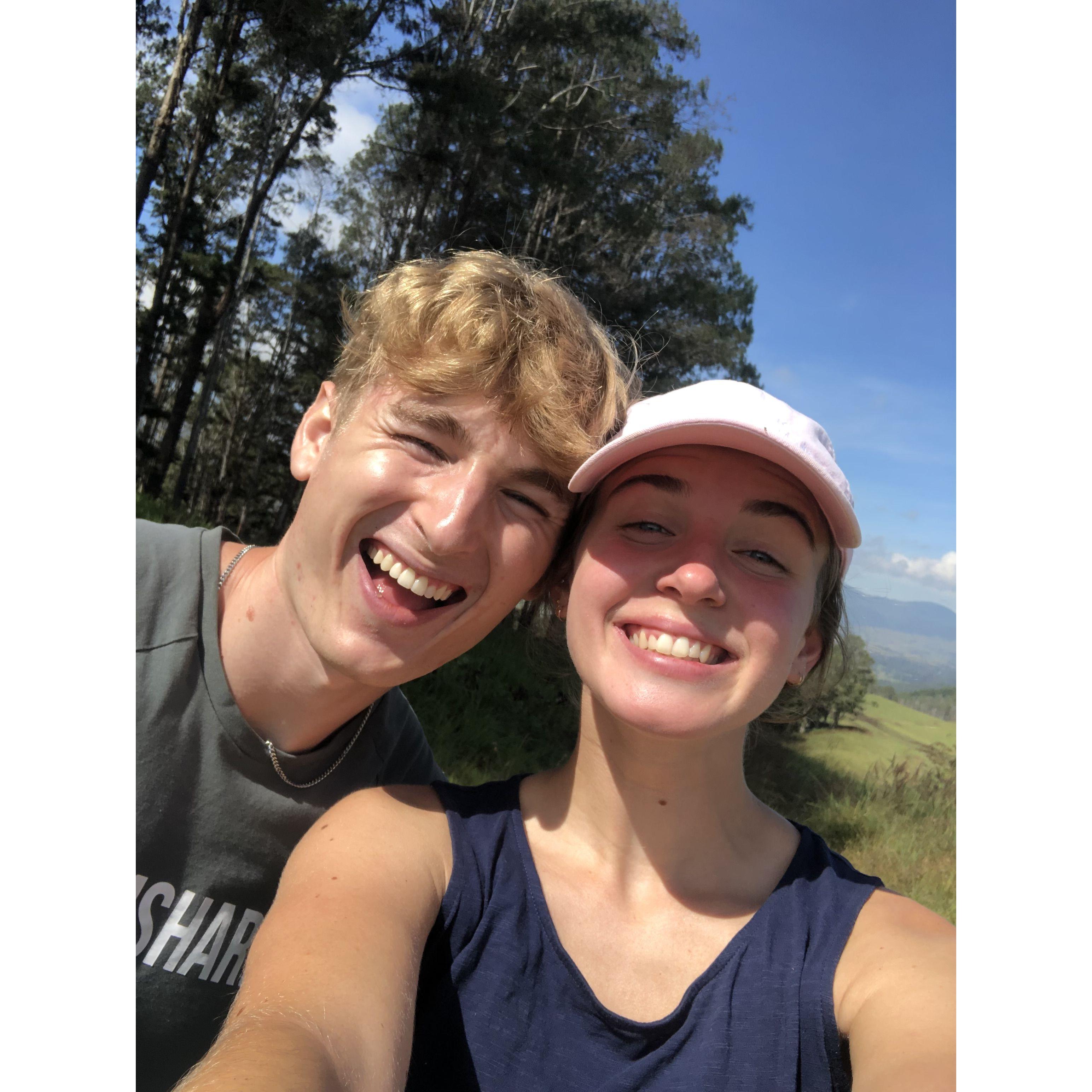 hike in Papua New Guinea !!