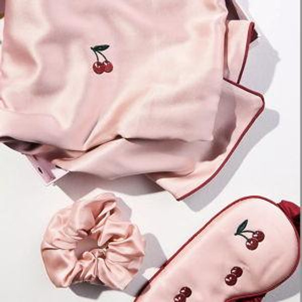 Lost Pattern 3-Piece Silk Gift Set