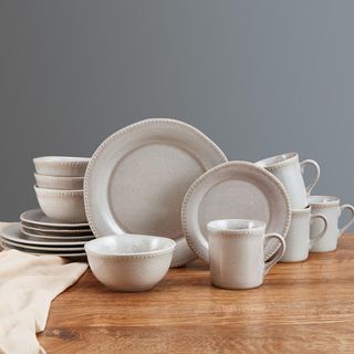 Ellie 16-Piece Dinnerware Set, Service for 4