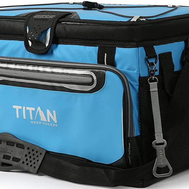 Arctic Zone Titan Deep Freeze Zipperless Hardbody Cooler