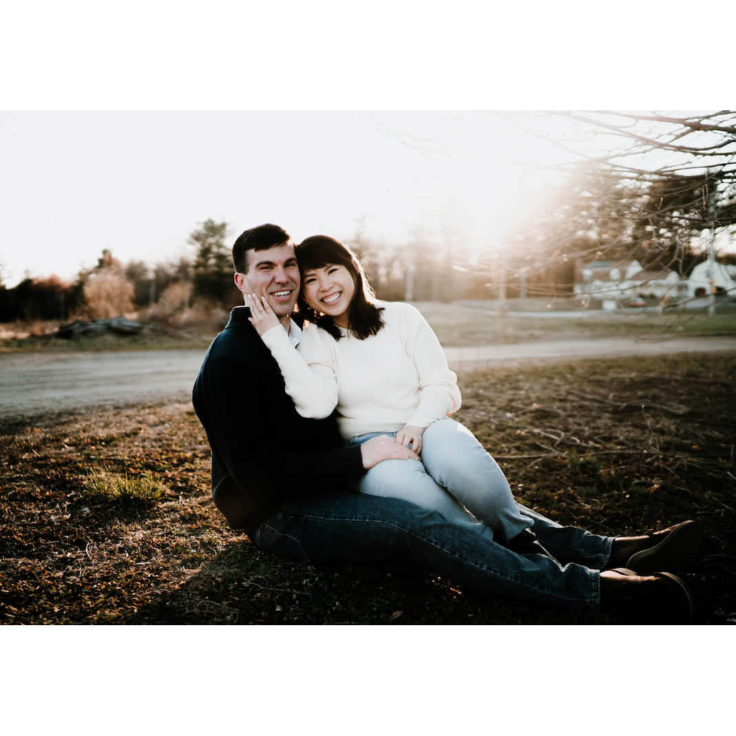 Engagement Photos by Hallie Jade  Pictures