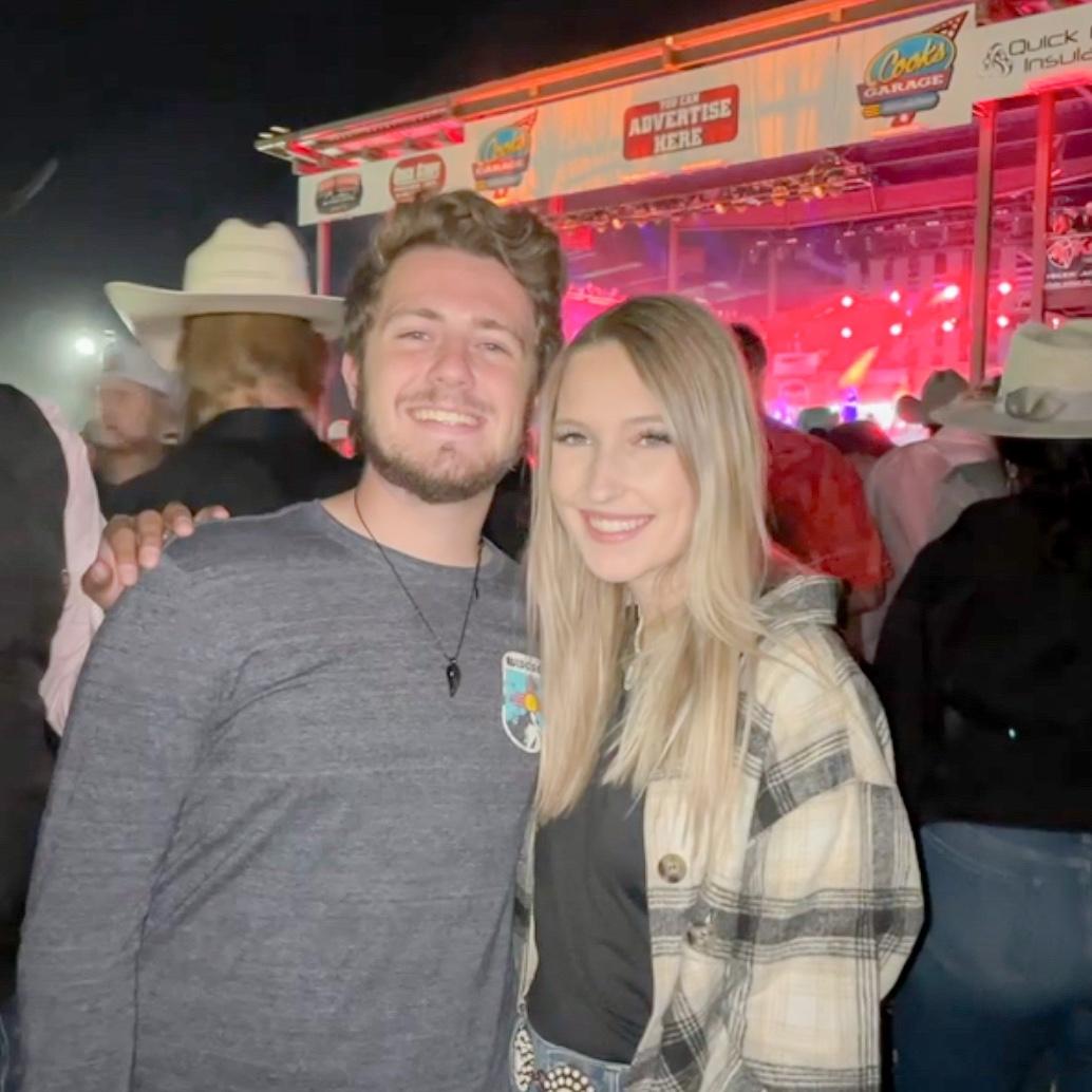 Christopher and Kaitlin saw Christopher's artist with his family!