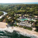 5 Different Beach Clubs